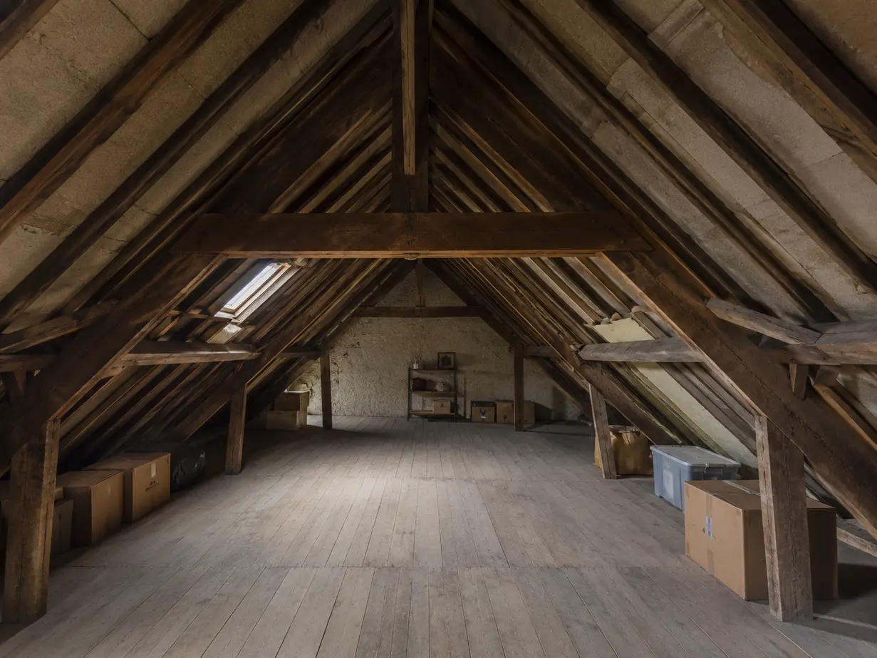 Combles avant aménagement