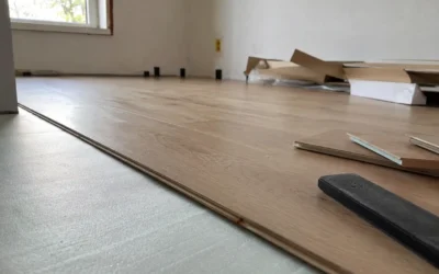 Prix de pose d&rsquo;un parquet flottant : tarifs au m² en 2026